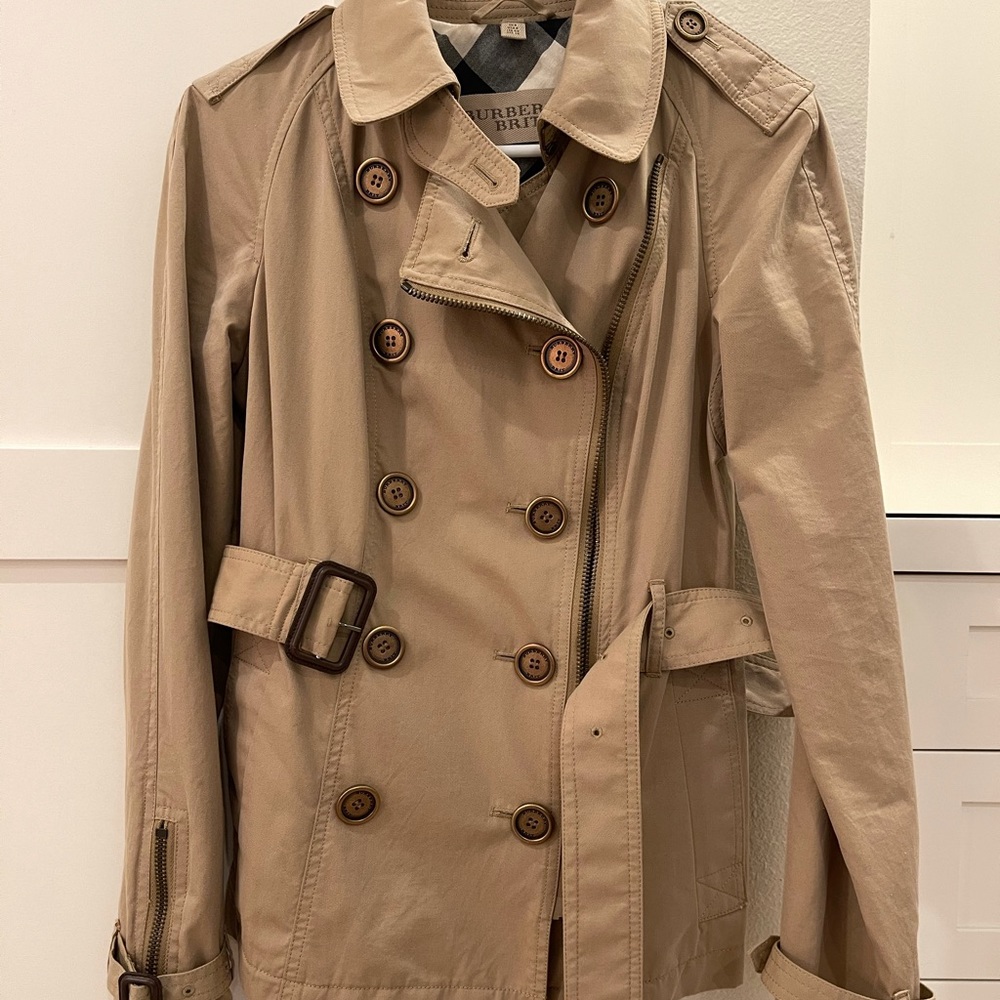 Burberry Trench Coat Size 6